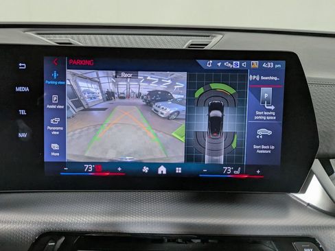 Used 2025 BMW X2 M35i w/ M Sport Professional Package image 21