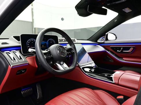 Used 2025 Mercedes-Benz S 63 AMG S image 4