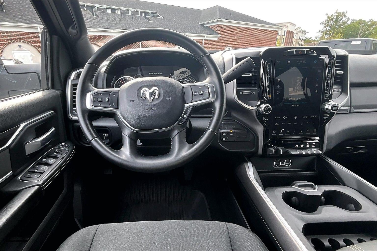 Used 2024 RAM 2500 Big Horn w/ Night Edition AWD/4WD image 5