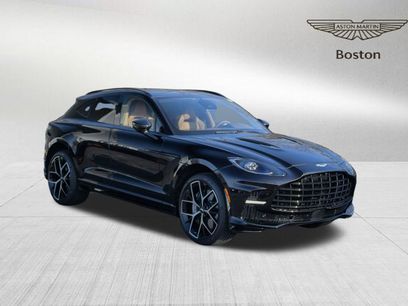 New 2026 Aston Martin DBX 707