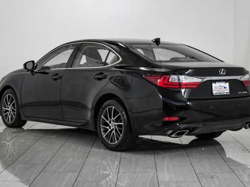 Used 2017 Lexus ES 350 image 8