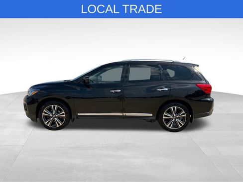 Used 2017 Nissan Pathfinder Platinum AWD/4WD image 3