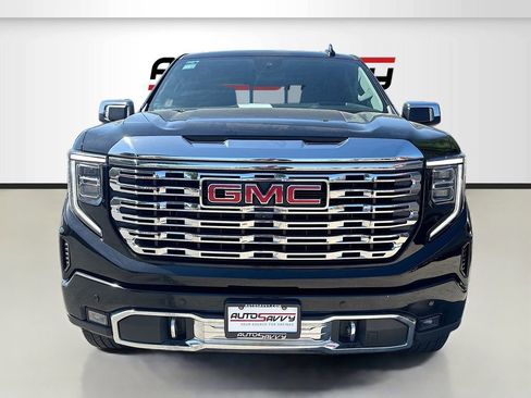 Used 2024 GMC Sierra 1500 Denali w/ Denali Reserve Package AWD/4WD image 2