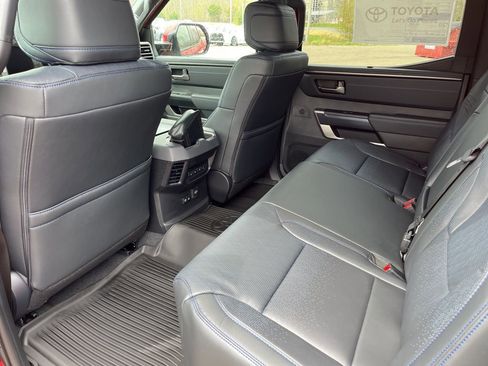 New 2026 Toyota Tundra Platinum w/ TRD Off-Road Package AWD/4WD image 15