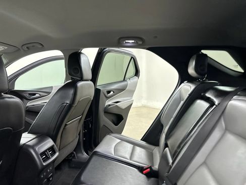 Used 2018 Chevrolet Equinox Premier AWD/4WD image 33