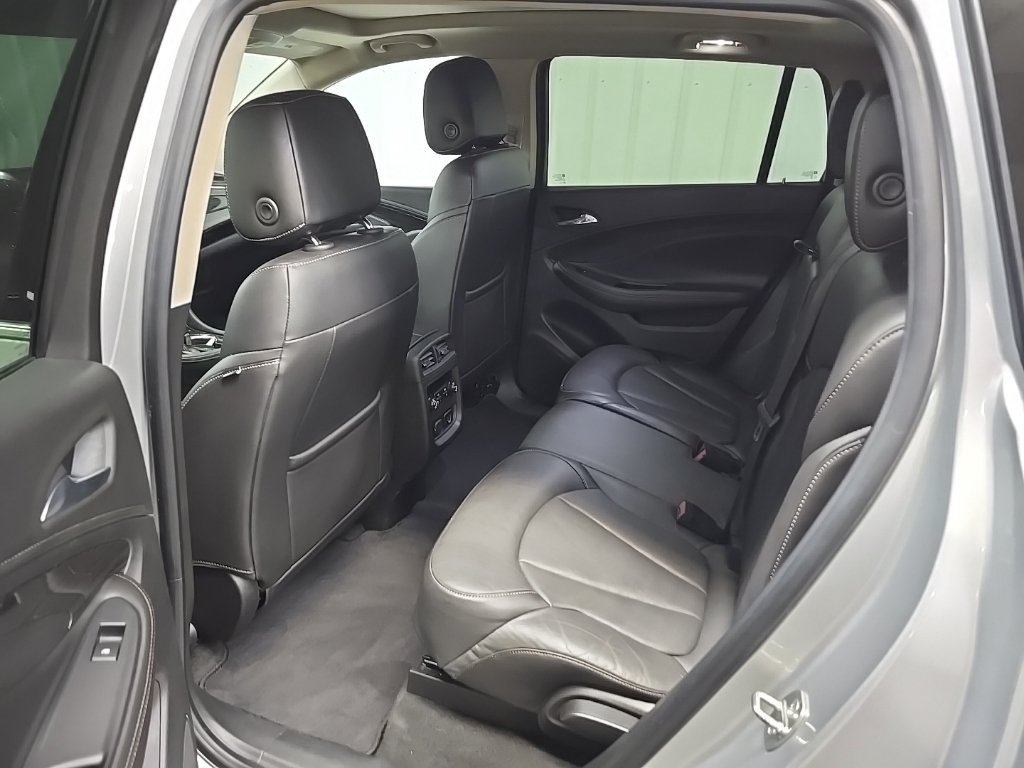 Used 2018 Buick Envision Essence AWD/4WD image 32