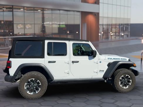 Used 2024 Jeep Wrangler Unlimited Rubicon 4xe image 6