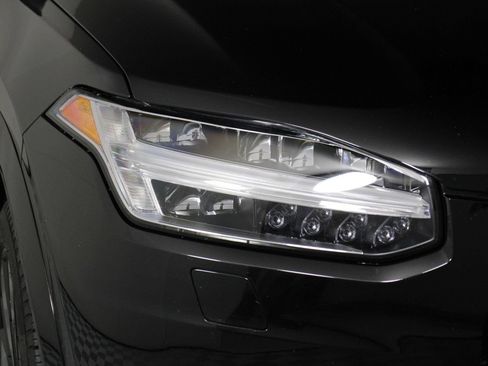 Used 2023 Volvo XC90 T8 Ultimate w/ Protection Package Premier AWD/4WD image 26