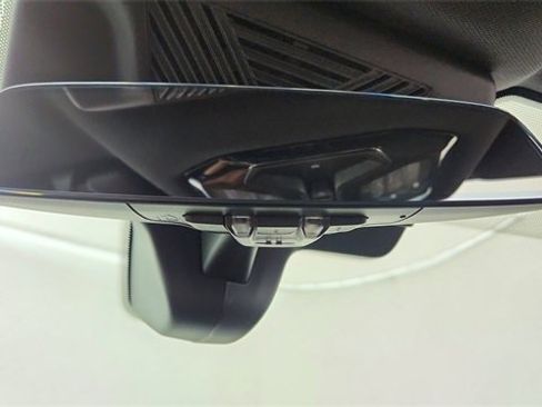 Used 2024 BMW 530i xDrive 530i xDrive w/ Premium Package image 53