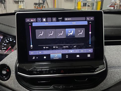 Used 2022 Jeep Compass Latitude w/ Convenience Group image 26