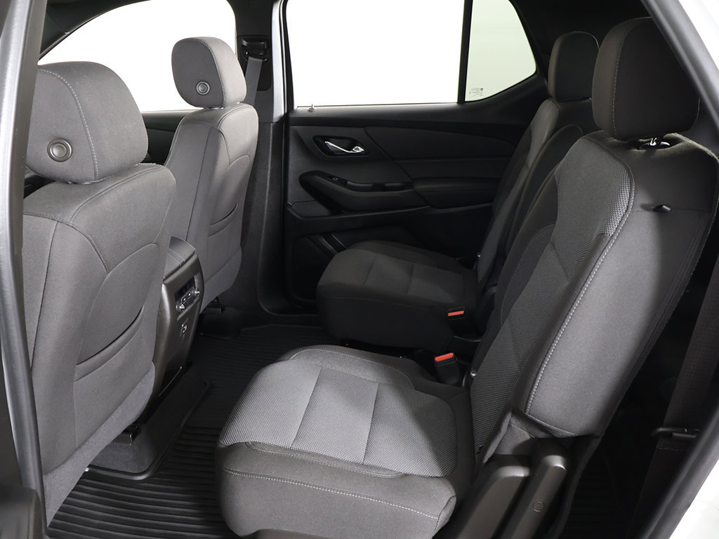 Used 2023 Chevrolet Traverse LT AWD/4WD image 34