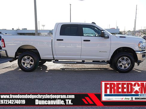Used 2024 RAM 2500 Big Horn w/ Bed Utility Group AWD/4WD image 4