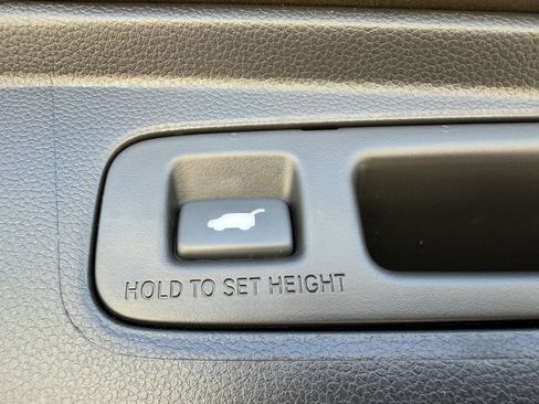 Used 2025 Honda CR-V Sport-L image 37