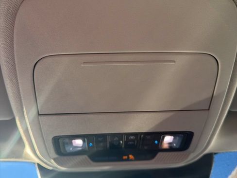 New 2026 Ford Expedition Active RWD image 43