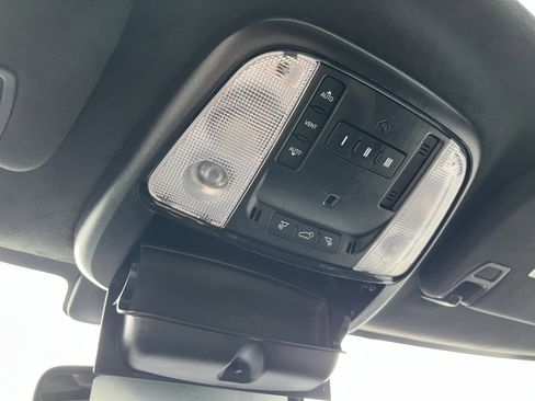 Used 2025 Dodge Durango R/T image 41