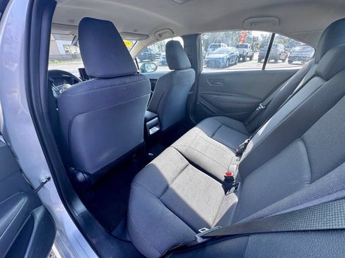 Used 2025 Toyota Corolla LE FWD image 15
