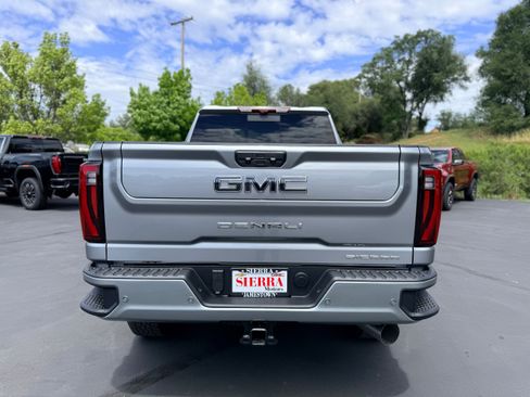 New 2026 GMC Sierra 2500 Denali Ultimate w/ Max Trailering Package AWD/4WD image 5