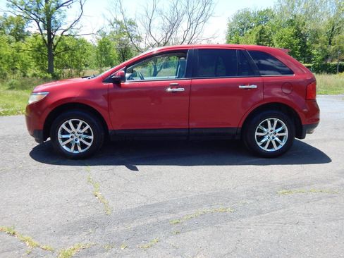 Used 2011 Ford Edge SEL w/ 202A Rapid Spec Order Code AWD/4WD image 2