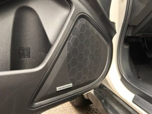 Used 2023 Subaru Outback Limited w/ Popular Package #2 image 30