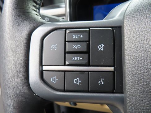 Used 2024 Ford F250 Lariat w/ Black Appearance Package image 49