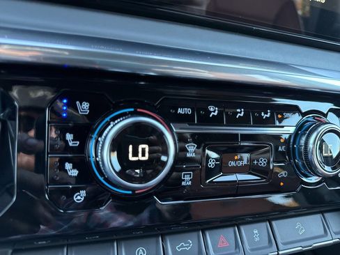 New 2026 GMC Sierra 1500 Denali Ultimate image 23