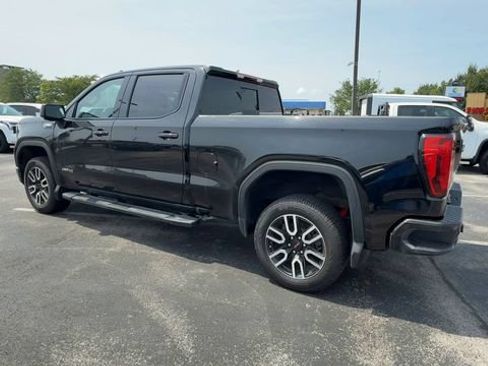 Used 2023 GMC Sierra 1500 AT4 w/ AT4 Preferred Package AWD/4WD image 6