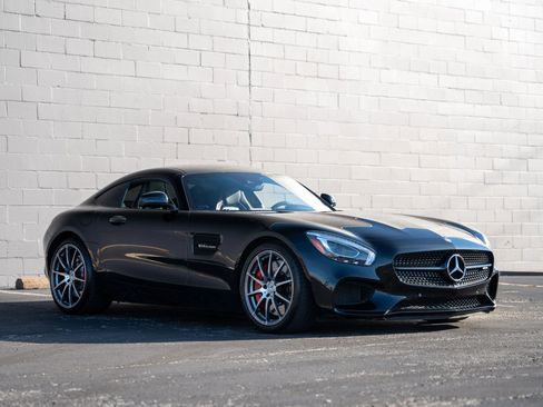 Used 2016 Mercedes-Benz AMG GT S image 8