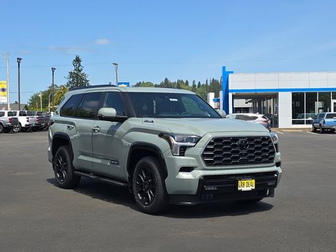New 2026 Toyota Sequoia Platinum AWD/4WD image 2