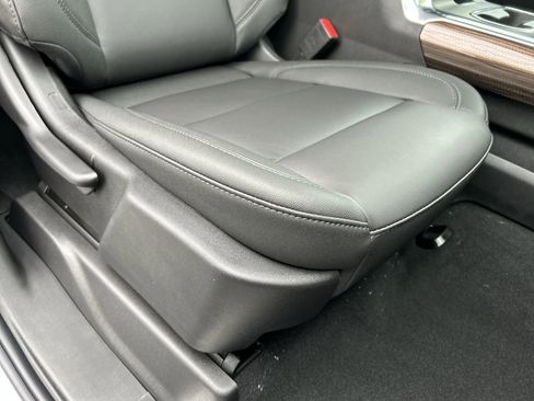 New 2026 Chevrolet Silverado 2500 LT w/ Trail Boss Package image 16