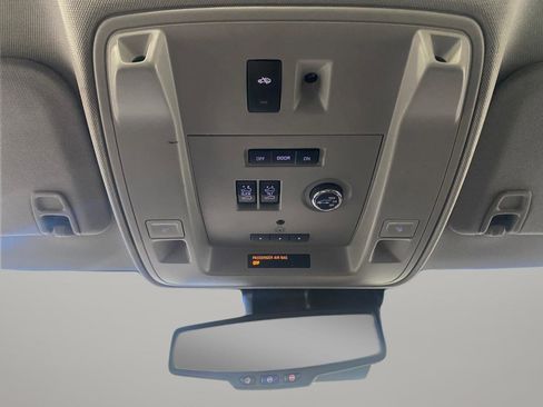 Used 2015 Cadillac Escalade Premium AWD/4WD image 20