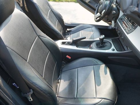 Used 2007 BMW Z4 3.0i RWD image 20