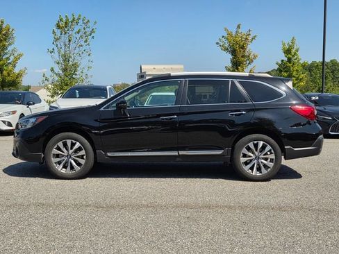Used 2019 Subaru Outback 2.5i Touring w/ Popular Package #3A AWD/4WD image 2