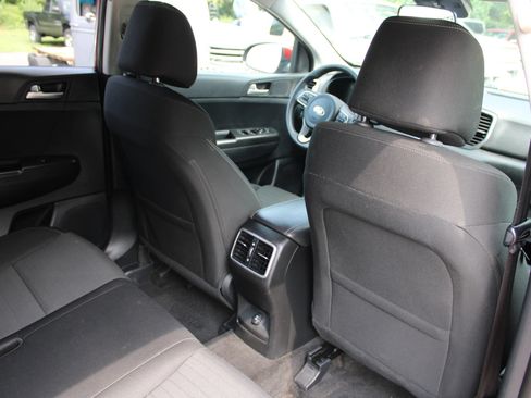 Used 2017 Kia Sportage LX w/ LX Popular Package AWD/4WD image 25