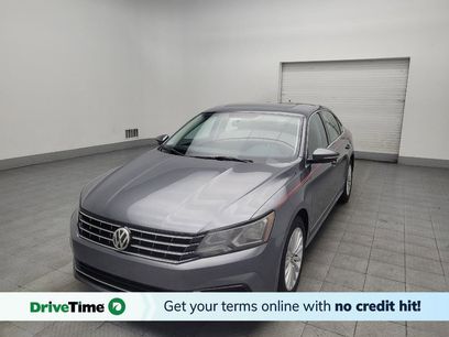 Used 2017 Volkswagen Passat 1.8T SE