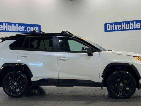 Used 2022 Toyota RAV4 XSE AWD/4WD image 9