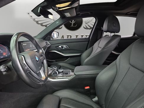 Used 2021 BMW 330i Sedan w/ Convenience Package image 9