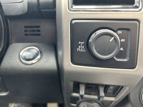 Used 2021 Ford F350 Platinum AWD/4WD image 31