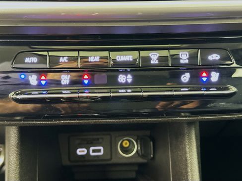 Used 2023 Chevrolet Bolt EUV Premier w/ Sun & Sound Package image 16