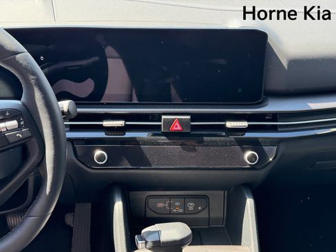 New 2026 Kia Sportage EX image 15