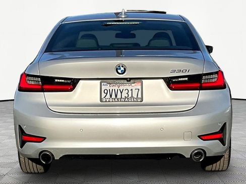 Used 2019 BMW 330i Sedan w/ Convenience Package image 5
