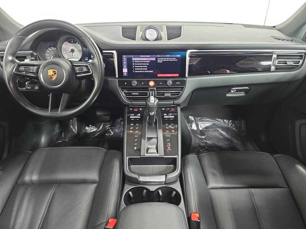 Used 2023 Porsche Macan S AWD/4WD image 13