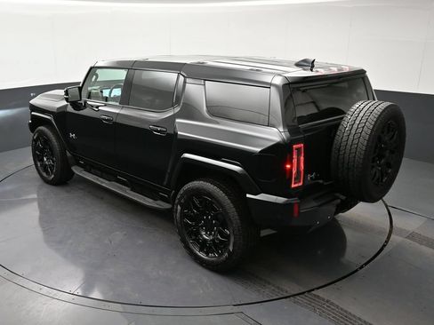 Used 2025 GMC Hummer EV 2X AWD/4WD image 17