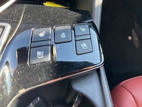 Used 2023 Kia Sportage SX FWD image 33