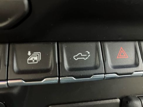 Certified 2023 Chevrolet Silverado 2500 LT w/ Convenience Package image 29