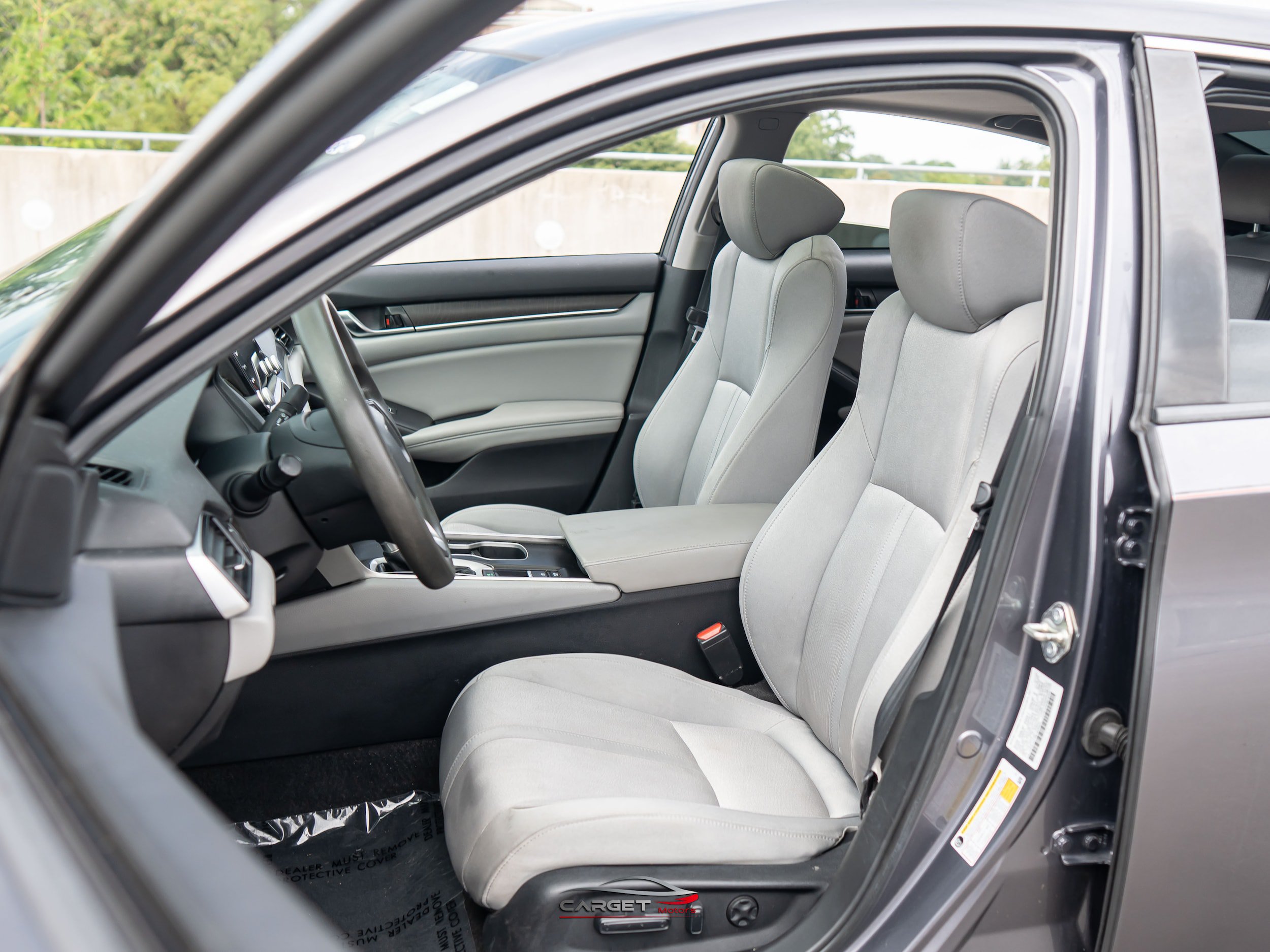 Used 2020 Honda Accord EX image 16