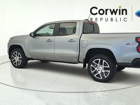 Used 2024 Chevrolet Colorado Z71 w/ Z71 Convenience Package 2 AWD/4WD image 5