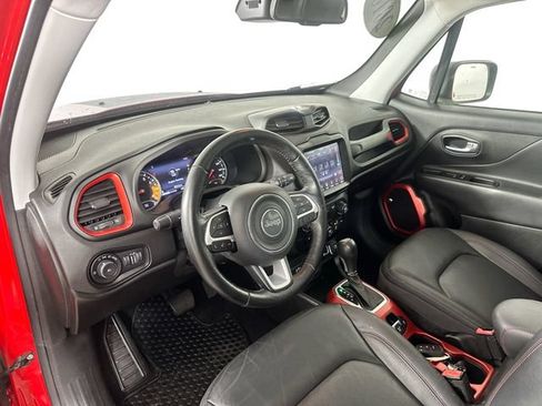 Used 2018 Jeep Renegade Trailhawk AWD/4WD image 21