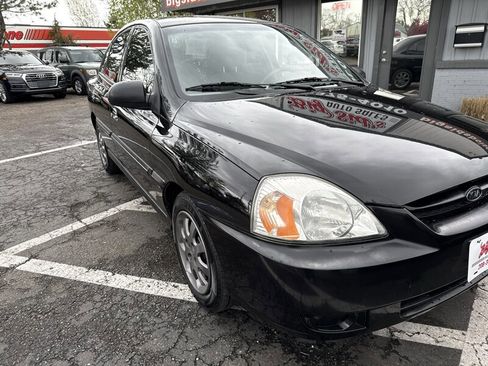 Used 2005 Kia Rio Sedan image 14