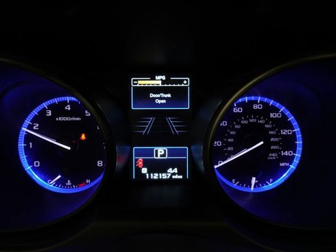 Used 2016 Subaru Legacy 2.5i Premium AWD/4WD image 2