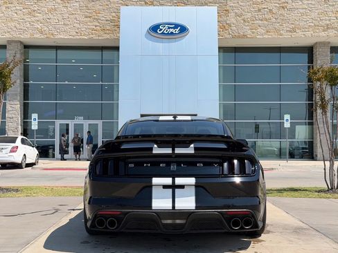 Used 2019 Ford Mustang Shelby GT350 w/ Technology Package RWD image 26